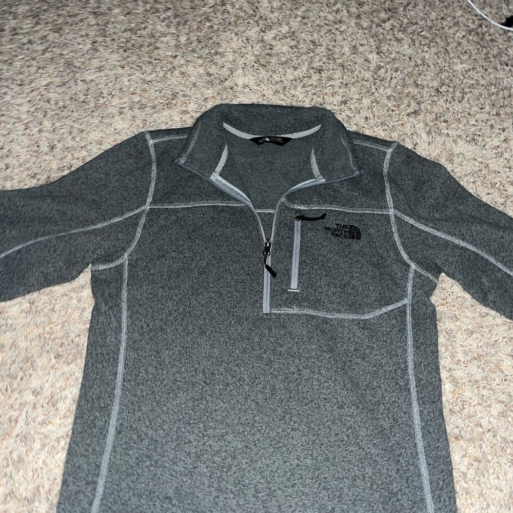 North face Quarter Zip